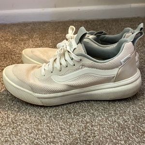 Vans Ultrarange EXO Sneaker, Womens 6.5 Mens 5.0